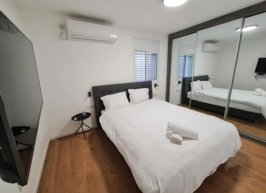 Sunshine Suites By The Sea Eilat 3 Min Walk To The Beach Exterior photo